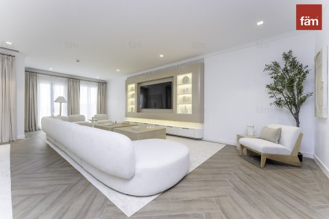 Kuća u nizu u gradu Dubai, UAE 5 spavaće sobe, 633.9 m2 Br. 669778 - Slika 1