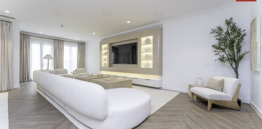 Kuća u nizu u gradu Dubai, UAE 5 spavaće sobe, 633.9 m2 Br. 669778