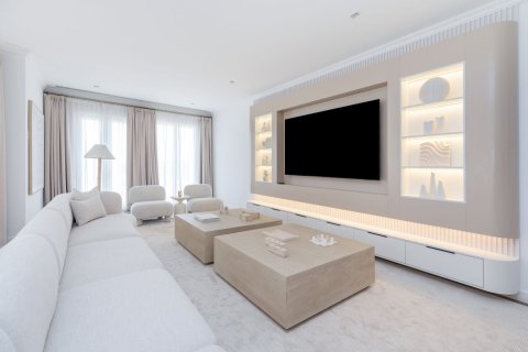 Kuća u nizu u gradu Dubai, UAE 5 spavaće sobe, 633.9 m2 Br. 669778 - Slika 3