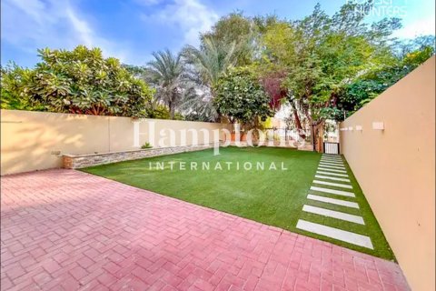 Βίλα σε Arabian Ranches 2, Dubai, ΗΑΕ 3 υπνοδωμάτια, 298.47968743 τ.μ. Αρ. 666216 - φωτογραφία 27