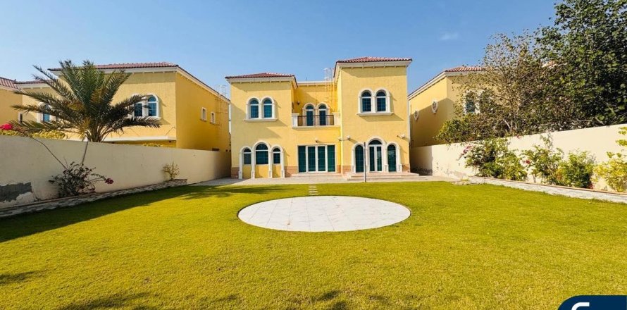 Villa a Jumeirah Park, Dubai, EAU 3 camere da letto, 285 mq. № 666232