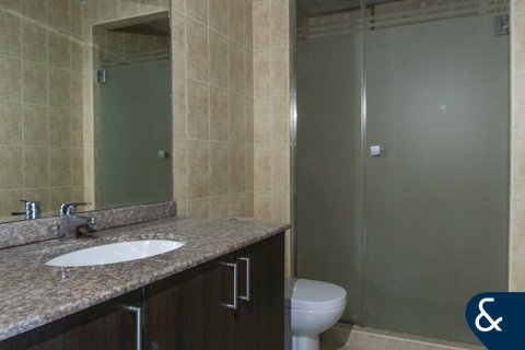 Müüa korter asukohaga Business Bay, Dubai, AÜE: 2 magamistoaga, 118 m² Nr 671164 - pilt 13