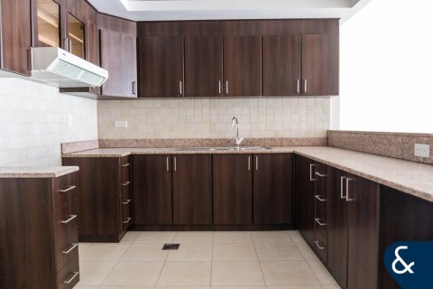 Müüa korter asukohaga Business Bay, Dubai, AÜE: 2 magamistoaga, 118 m² Nr 671164 - pilt 7