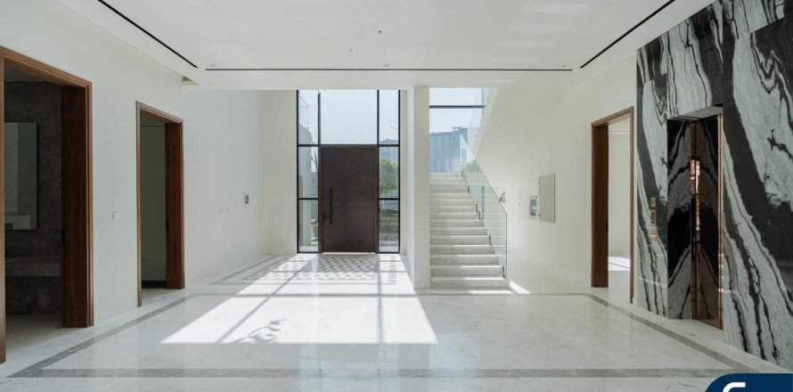 Vilë në Mohammed Bin Rashid City, Dubai, Emiratet e Bashkuara Arabe 6 dhoma gjumi, 746 m2. № 671160