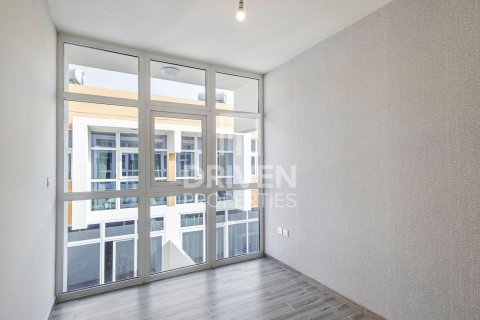 Rijtjeshuis te huur in DAMAC Hills (Akoya by DAMAC), Dubai, VAE 3 slaapkamers, 160 vr.m., nr 655245 - foto 13