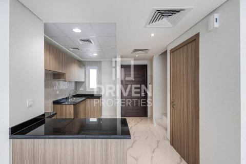 Rijtjeshuis te huur in DAMAC Hills (Akoya by DAMAC), Dubai, VAE 3 slaapkamers, 160 vr.m., nr 655245 - foto 4