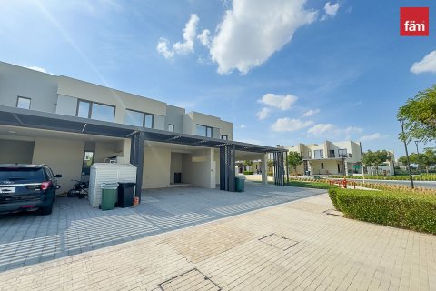 Townhouse di Dubai, UEA 3 kamar tidur, 136.5 m2 nomor 706070 - foto 2