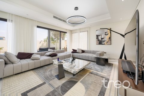Huvila Jumeirah Park, Dubai, Arabiemiraatit 4 makuuhuonetta, 409.33 m2 № 761305 - kuva 3