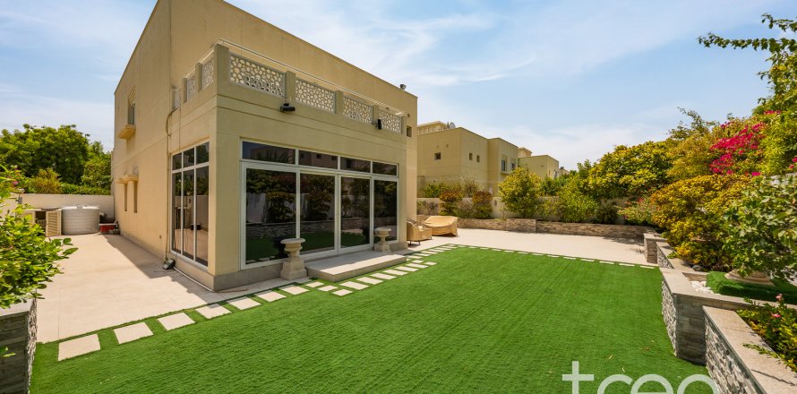 Villa Meadows, Dubaijā, AAE 4 istabas, 373.28 m2 Nr. 761307