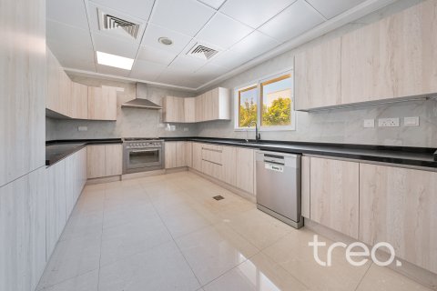Villa Meadows, Dubaijā, AAE 4 istabas, 373.28 m2 Nr. 761307 - attēls 4