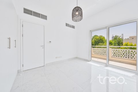 Villa Meadows, Dubaijā, AAE 4 istabas, 373.28 m2 Nr. 761307 - attēls 8