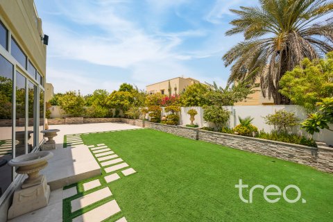 Villa Meadows, Dubaijā, AAE 4 istabas, 373.28 m2 Nr. 761307 - attēls 19