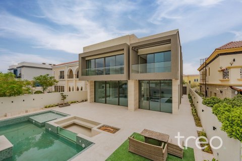 Huvila Jumeirah Park, Dubai, Arabiemiraatit 6 makuuhuonetta, 836.13 m2 № 761283 - kuva 3