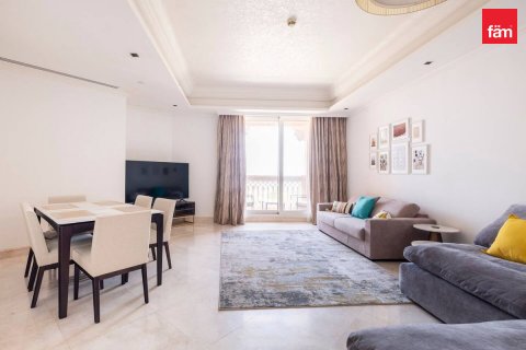 Apartment in Palm Jumeirah, Dubai, UAE 2 bedrooms, 163.2 sq.m. № 634583 - photo 2