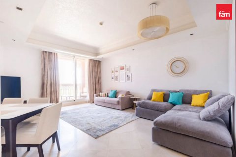 Apartment in Palm Jumeirah, Dubai, UAE 2 bedrooms, 163.2 sq.m. № 634583 - photo 6