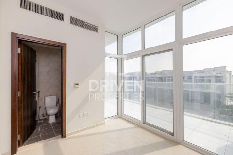 Villetta a schiera in affitto a DAMAC Hills (Akoya by DAMAC), Dubai, EAU 5 camere da letto, 228 mq. № 684082 - foto 10