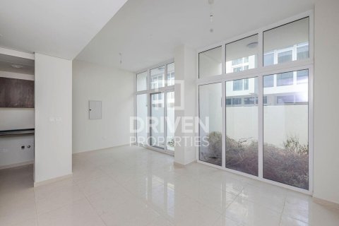 Rekkehus i DAMAC Hills (Akoya by DAMAC), Dubai, Emiratene 5 soverom, 228 kvm nr. 684082