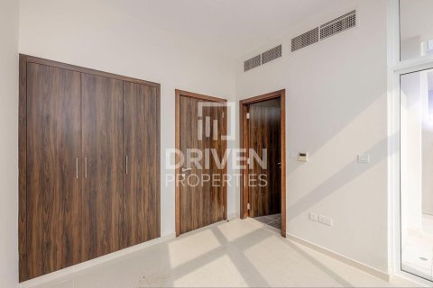 Villetta a schiera in affitto a DAMAC Hills (Akoya by DAMAC), Dubai, EAU 5 camere da letto, 228 mq. № 684082 - foto 11
