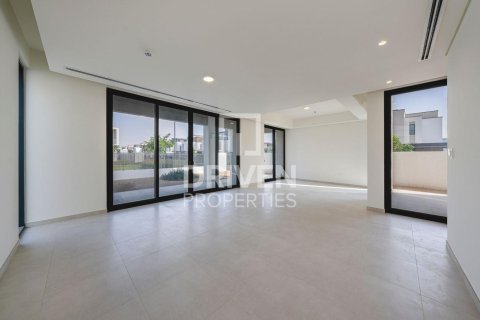 Villa til leje i Arabian Ranches 3, Dubai, UAE 4 soveværelser, 381 kvm № 684084 - foto 2