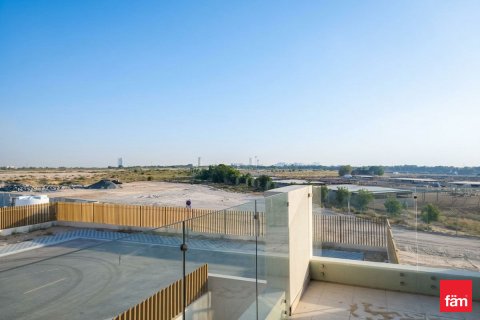 Villetta a schiera in vendita a Dubai, EAU 4 camere da letto, 388.6 mq. № 714990 - foto 3