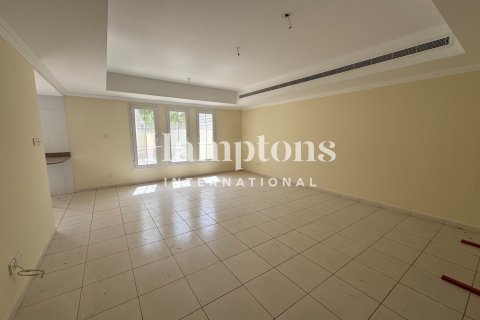 Townhouse in The Springs, Dubai, UAE 2 bedrooms, 157.00607000 sq.m. № 714996 - photo 10