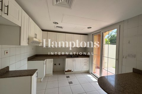 Townhouse in The Springs, Dubai, UAE 2 bedrooms, 157.00607000 sq.m. № 714996 - photo 5