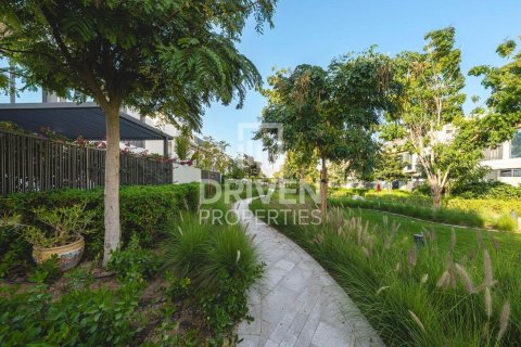 Vilë në Tilal Al Ghaf, Dubai, Emiratet e Bashkuara Arabe 4 dhoma gjumi, 247.12 m2. № 746908 - Foto 20