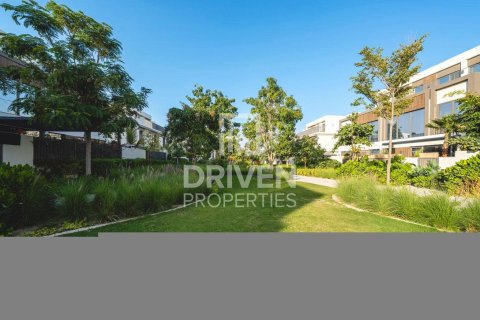 Vilë në Tilal Al Ghaf, Dubai, Emiratet e Bashkuara Arabe 4 dhoma gjumi, 247.12 m2. № 746908 - Foto 18