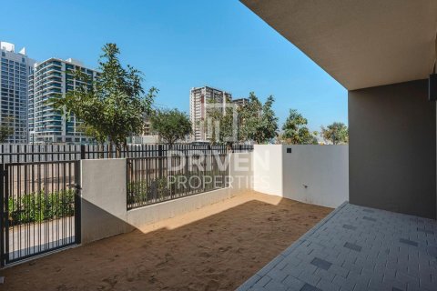 Řadový dům v Tilal Al Ghaf, Dubai, SAE 3 ložnice, 142.33 m² Č.: 746907 - fotografie 18