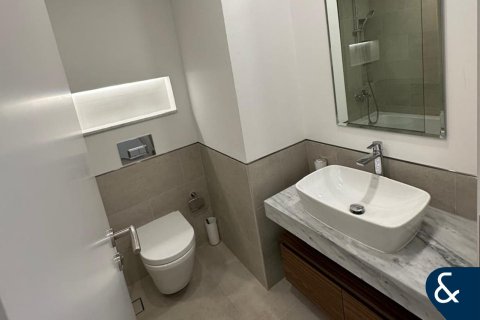 Lakás itt: Umm Suqeim, Dubai, EAE, 2 hálószoba, 125 m², azonosító: 668610 - fénykép 7