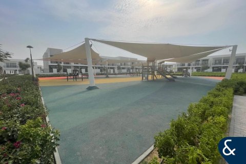 Villa til leie i Town Square, Dubai, Emiratene 3 soverom, 174 kvm Nr. 668612 - Foto 14