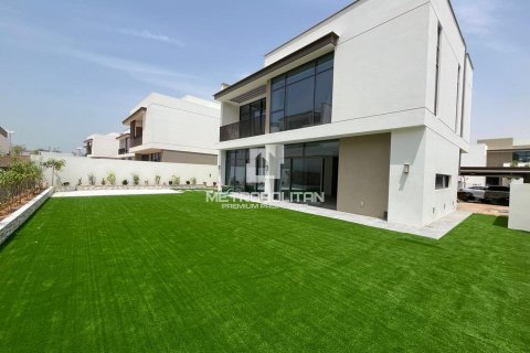 Villa te huur in Al Furjan, Dubai, VAE 4 slaapkamers, 398 vr.m., nr 664882 - foto 4