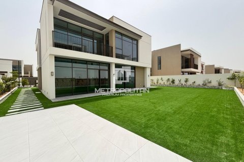 Villa te huur in Al Furjan, Dubai, VAE 4 slaapkamers, 398 vr.m., nr 664882 - foto 3