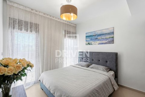 Városi lakóépület itt: Tilal Al Ghaf, Dubai, EAE, 4 hálószoba, 201.88 m², azonosító: 756122 - fénykép 12