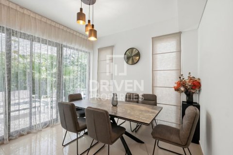 Városi lakóépület itt: Tilal Al Ghaf, Dubai, EAE, 4 hálószoba, 201.88 m², azonosító: 756122 - fénykép 5