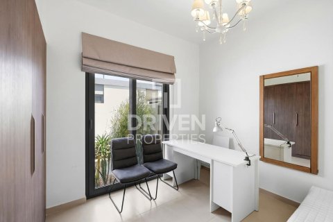 Városi lakóépület itt: Tilal Al Ghaf, Dubai, EAE, 4 hálószoba, 201.88 m², azonosító: 756122 - fénykép 9
