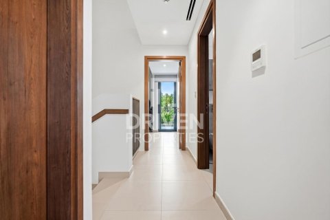 Városi lakóépület itt: Tilal Al Ghaf, Dubai, EAE, 4 hálószoba, 201.88 m², azonosító: 756122 - fénykép 16