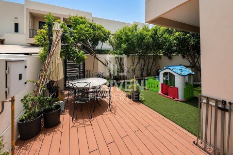 تاون هاوس للبيع في Town Square، دبي، الإمارات العربية المتحدة 3 غرفة نوم ، 188.59 متر مربع ، رقم 756119 - صورة 10