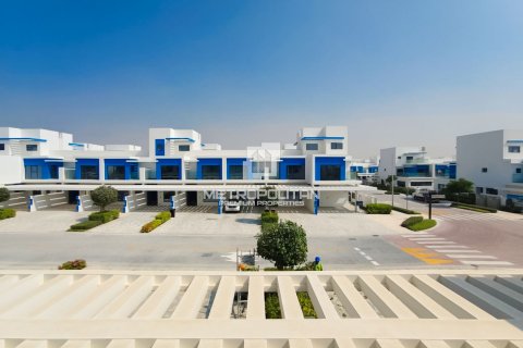 Villetta a schiera in vendita a Damac Lagoons, Dubai, EAU 3 camere da letto, 144 mq. № 665187 - foto 14