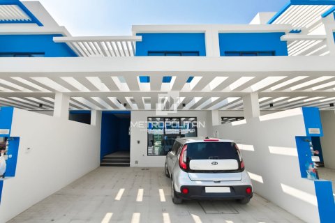 Villetta a schiera in vendita a Damac Lagoons, Dubai, EAU 3 camere da letto, 144 mq. № 665187 - foto 3