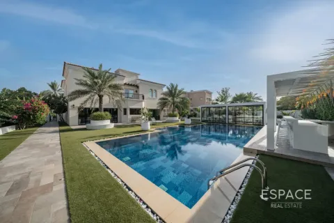 Vila u Arabian Ranches, Dubai, UAE 5 spavaćih soba, 419 m2 Br. 737911 - fotografija 16