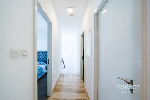 Kuća u nizu u Dubai, UAE 4 spavaćih soba, 218 m2 Br. 737913 - fotografija 16
