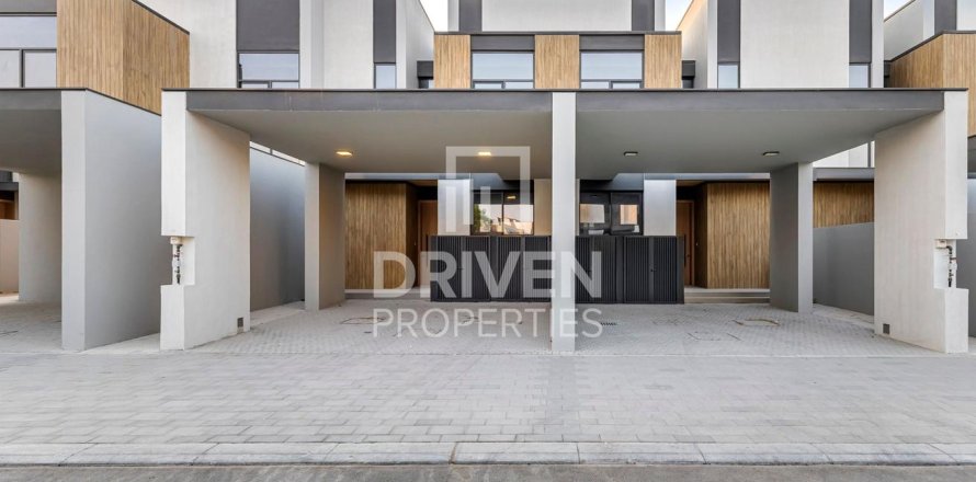 Villetta a schiera a Mudon, Dubai, EAU 3 camere da letto, 205 mq. № 654861