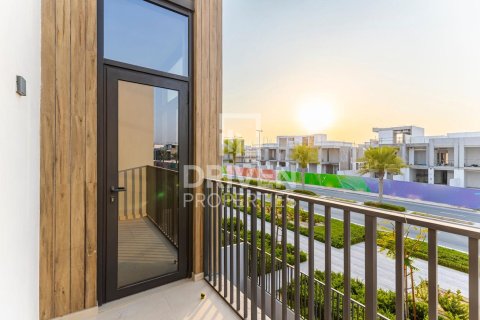 Villetta a schiera in affitto a Mudon, Dubai, EAU 3 camere da letto, 205 mq. № 654861 - foto 16