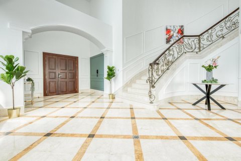 Apartament de închiriat în Jumeirah Beach Residence, Dubai, EAU 4 dormitoare, 548.4 mp. №751084 - poză 8