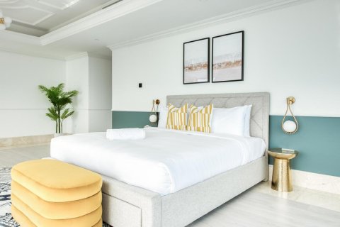Apartament de închiriat în Jumeirah Beach Residence, Dubai, EAU 4 dormitoare, 548.4 mp. №751084 - poză 14