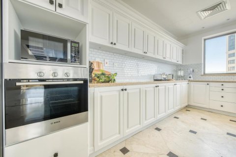 Apartament de închiriat în Jumeirah Beach Residence, Dubai, EAU 4 dormitoare, 548.4 mp. №751084 - poză 6