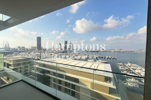 Appartement te huur in Mina Rashid, Dubai, VAE 3 slaapkamers, 153.15988580 vr.m., nr 662044 - foto 19