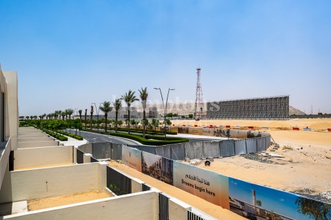 Radový dom v The Valley, Dubai, SAE 4 spálne, 257.52711600 m2 č. 662040 - Fotografia 17