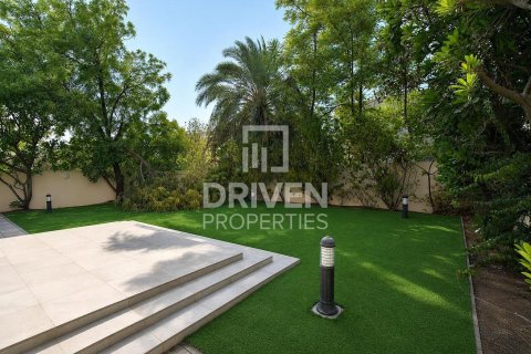 Meadows, Dubai, BAE’de kiralık villa 3 yatak odası, 560.39 m&sup2; No 759724 - fotoğraf 26